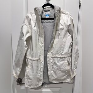 Columbia Waterproof Rain Jacket in White (Size Medium)